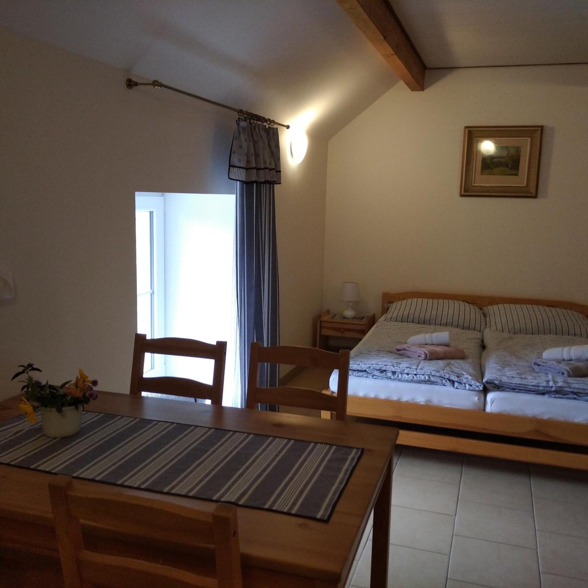 Statek Bily Dvur - Bely Otel Machov Dış mekan fotoğraf